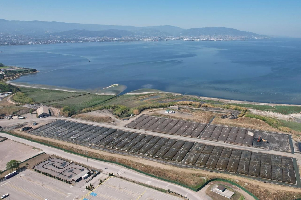 Kocaeli'nde körfez çamuru temizliği BM’nin gündeminde